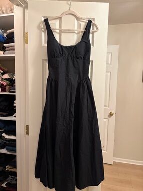 Abercrombie & Fitch sold out Dylan Midi Dress